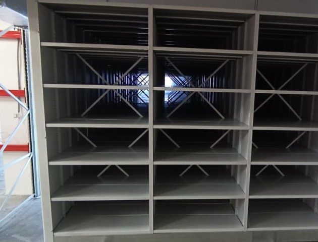 передвижные стеллажи для склада